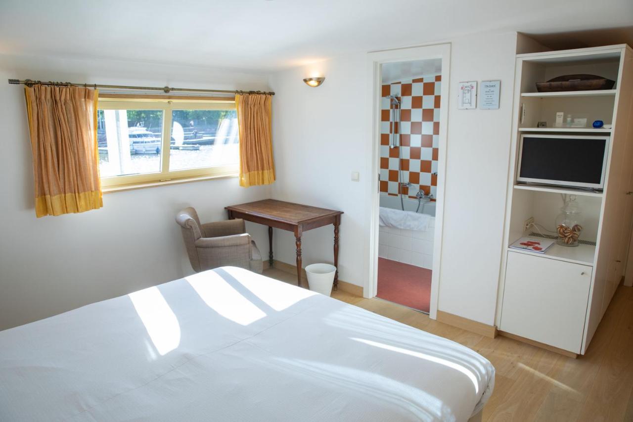 Hotel The Boatel เกนต์ ภายนอก รูปภาพ